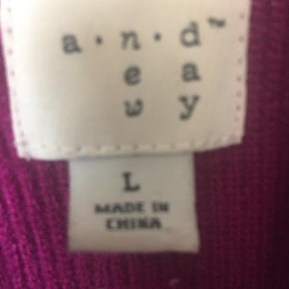 Cardigan - Picture 2 of 3